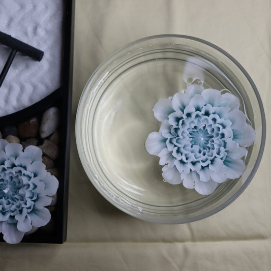 Flower Candle Gift Box Natural - Blue & Dark Blue