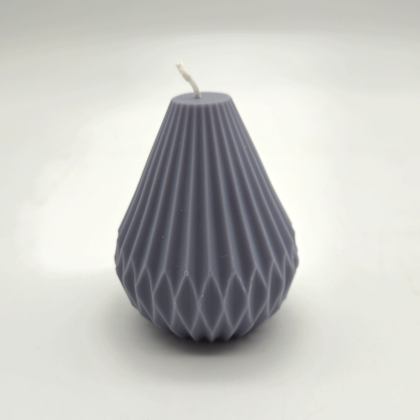 Evolve Soy Wax Geometric Candle - Grey & Light Grey - Lemongrass