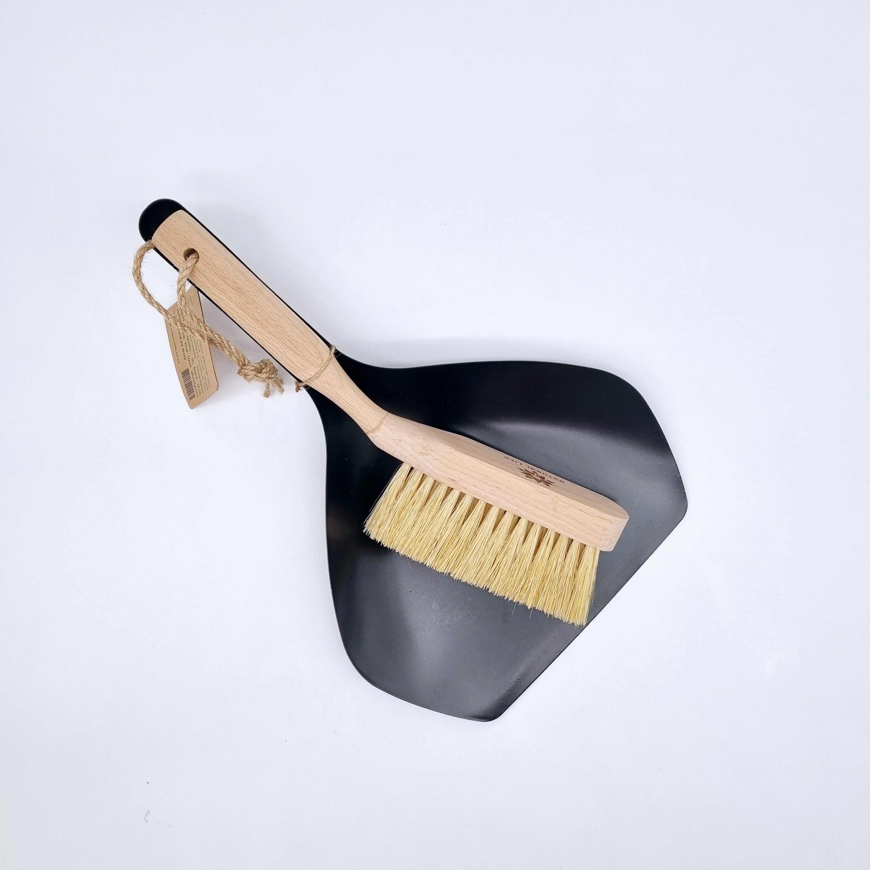 Snapklik.co : Ini Etal Dustpan And Brush Set Natural Bristle Hand