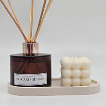 Load image into Gallery viewer, Box &amp; Bubble Reed Diffusers - 150ml - 6 Fragrances
