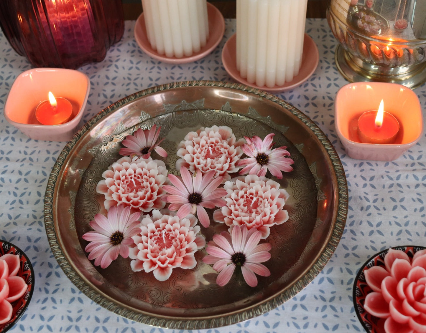 Flower Candle Gift Box Black - Maroon