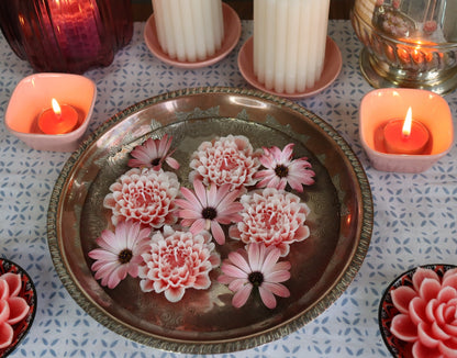 Flower Candle Gift Box Black - Maroon